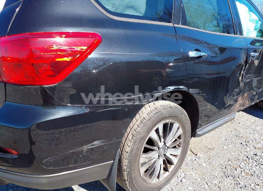 Photo 18 of 2017 Nissan Pathfinder S (VIN 5N1DR2MM1HC659940)