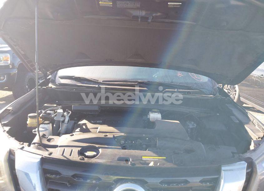 Photo 10 of 2017 Nissan Pathfinder S (VIN 5N1DR2MM1HC686846)