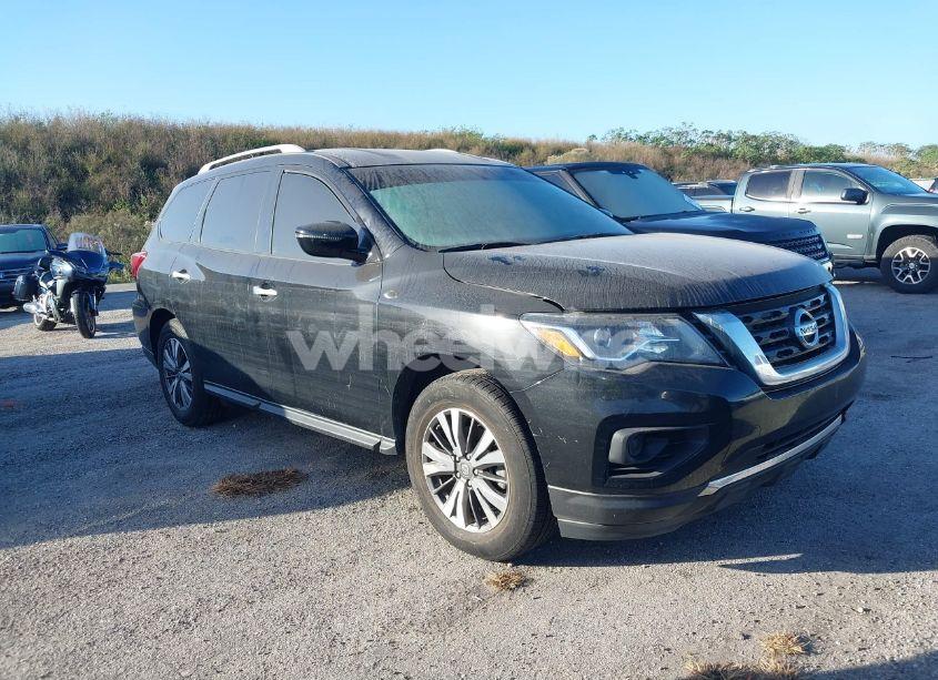 Photo 13 of 2017 Nissan Pathfinder S (VIN 5N1DR2MM1HC686846)