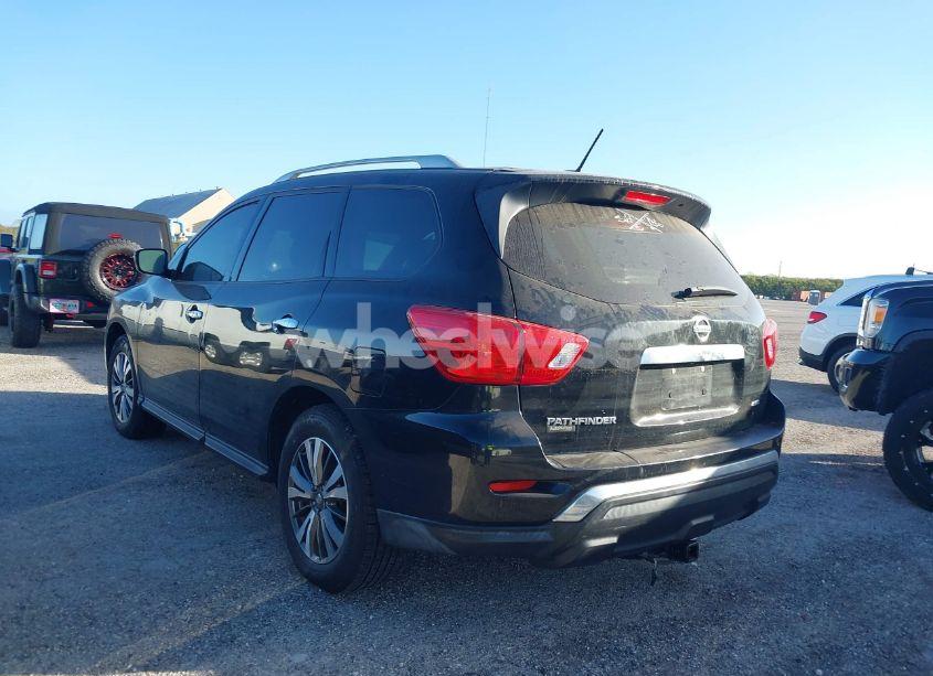 Photo 3 of 2017 Nissan Pathfinder S (VIN 5N1DR2MM1HC686846)