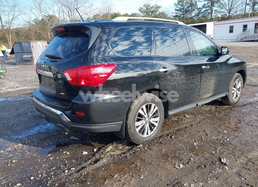 Photo 4 of 2017 Nissan Pathfinder S (VIN 5N1DR2MM1HC914098)