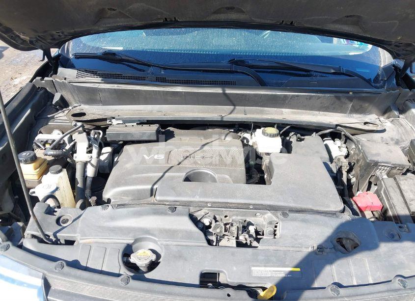 Photo 10 of 2018 Nissan Pathfinder SV (VIN 5N1DR2MM1JC607813)