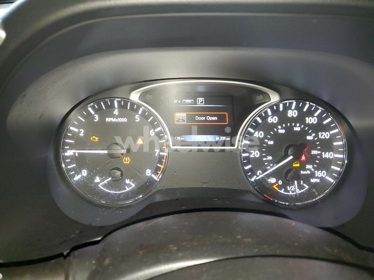 Photo 9 of 2018 NISSAN PATHFINDER S N/A (VIN 5N1DR2MM1JC632405)