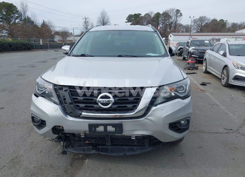 Photo 12 of 2018 Nissan Pathfinder SV (VIN 5N1DR2MM1JC675383)