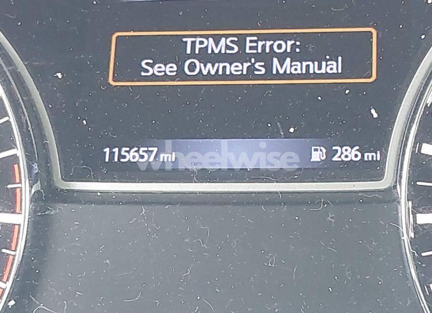 Photo 15 of 2018 Nissan Pathfinder SV (VIN 5N1DR2MM1JC675383)
