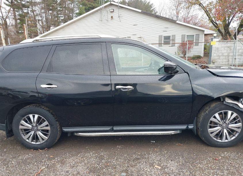Photo 14 of 2019 Nissan Pathfinder SL (VIN 5N1DR2MM1KC641039)