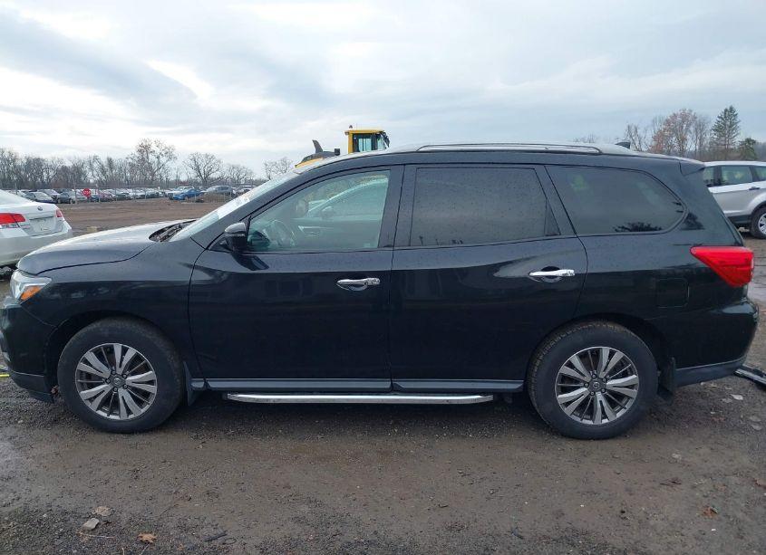 Photo 15 of 2019 Nissan Pathfinder SL (VIN 5N1DR2MM1KC641039)