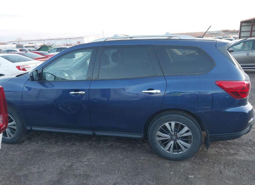 Photo 14 of 2017 Nissan Pathfinder SL (VIN 5N1DR2MM2HC603361)