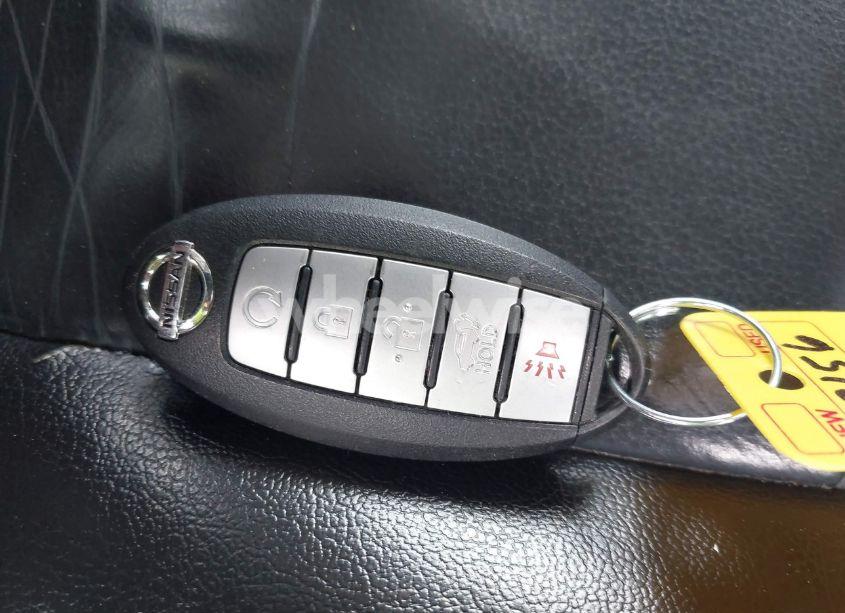 Photo 11 of 2017 Nissan Pathfinder SL (VIN 5N1DR2MM2HC633380)