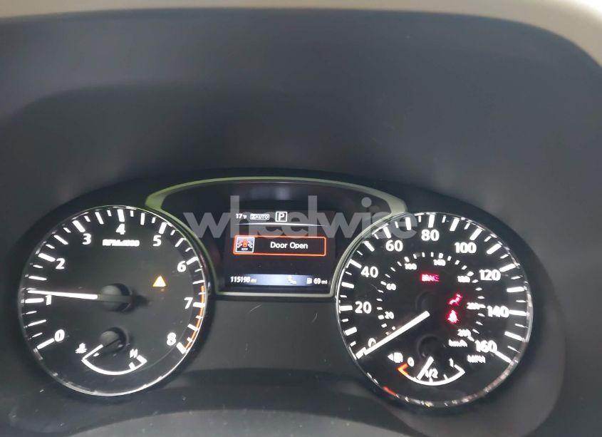 Photo 7 of 2017 Nissan Pathfinder SL (VIN 5N1DR2MM2HC634738)