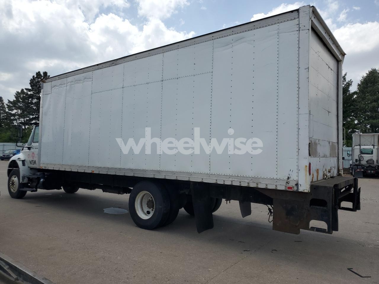 Photo 2 of 2017 INTERNATIONAL 4000 4300 N/A (VIN 5N1DR2MM2HC638935)