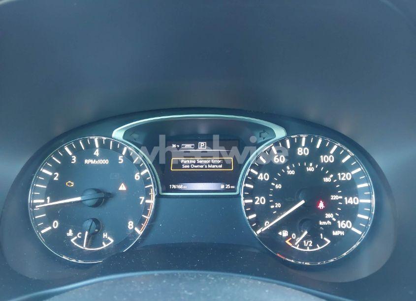 Photo 7 of 2017 Nissan Pathfinder SV (VIN 5N1DR2MM2HC653564)