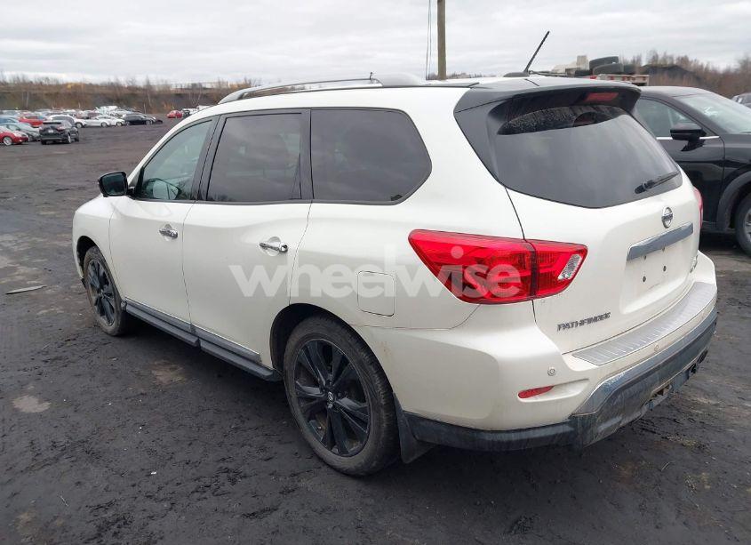 Photo 3 of 2017 Nissan Pathfinder PLATINUM (VIN 5N1DR2MM2HC659798)