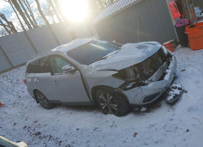 Photo 13 of 2017 Nissan Pathfinder SV (VIN 5N1DR2MM2HC913025)