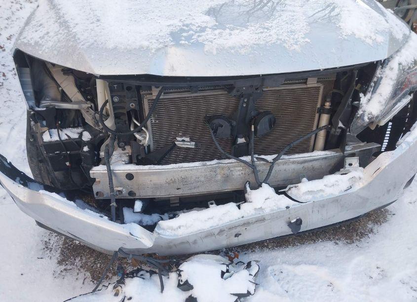 Photo 6 of 2017 Nissan Pathfinder SV (VIN 5N1DR2MM2HC913025)