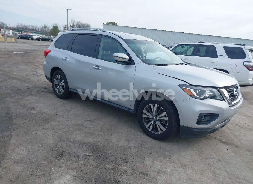 2018 Nissan Pathfinder SL (VIN 5N1DR2MM2JC602264) main photo