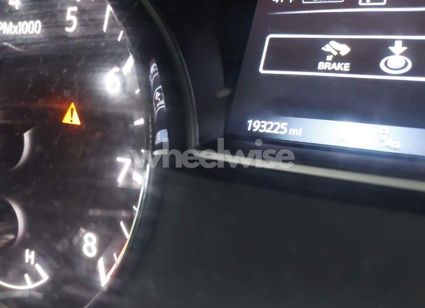 Photo 15 of 2018 Nissan Pathfinder SL (VIN 5N1DR2MM2JC602264)