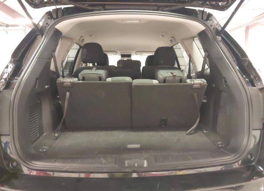 Photo 18 of 2018 Nissan Pathfinder SV (VIN 5N1DR2MM2JC657829)