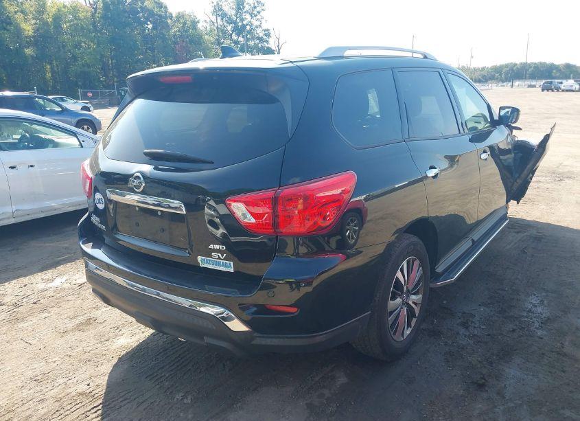 Photo 4 of 2019 Nissan Pathfinder SV (VIN 5N1DR2MM2KC584401)