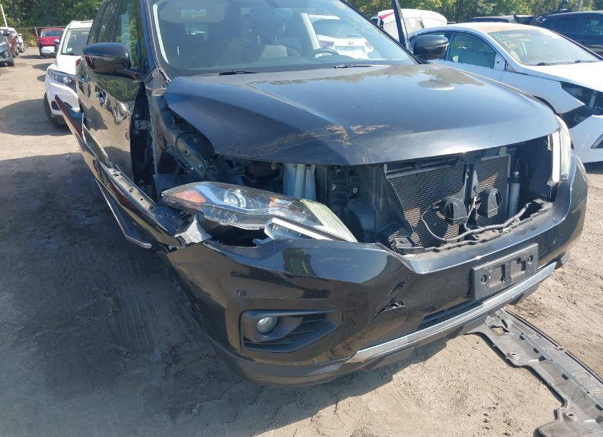 Photo 6 of 2019 Nissan Pathfinder SV (VIN 5N1DR2MM2KC584401)