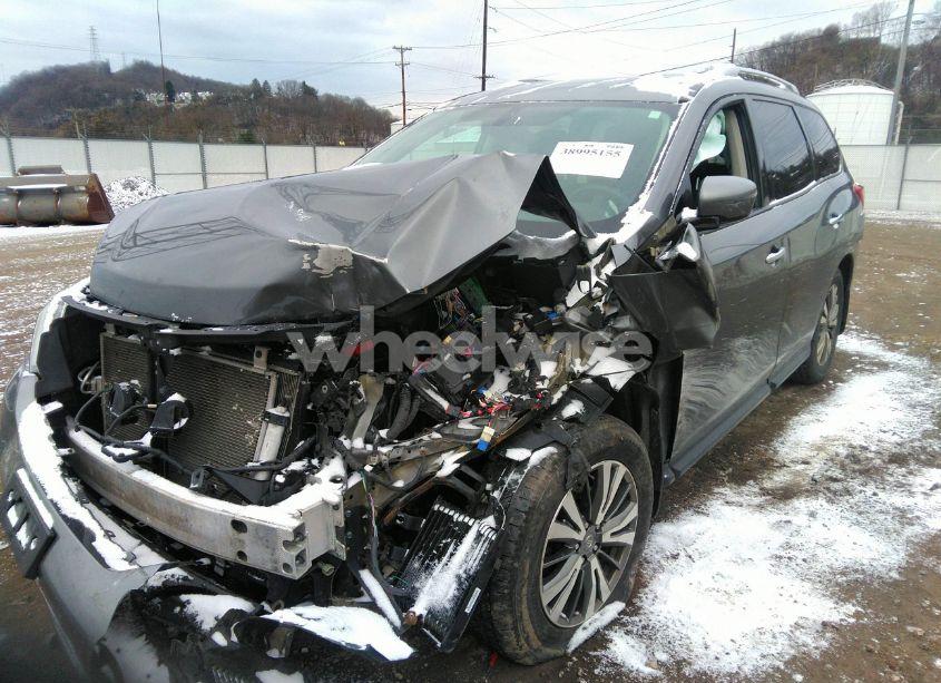 Photo 6 of 2017 Nissan Pathfinder S (VIN 5N1DR2MM3HC602039)