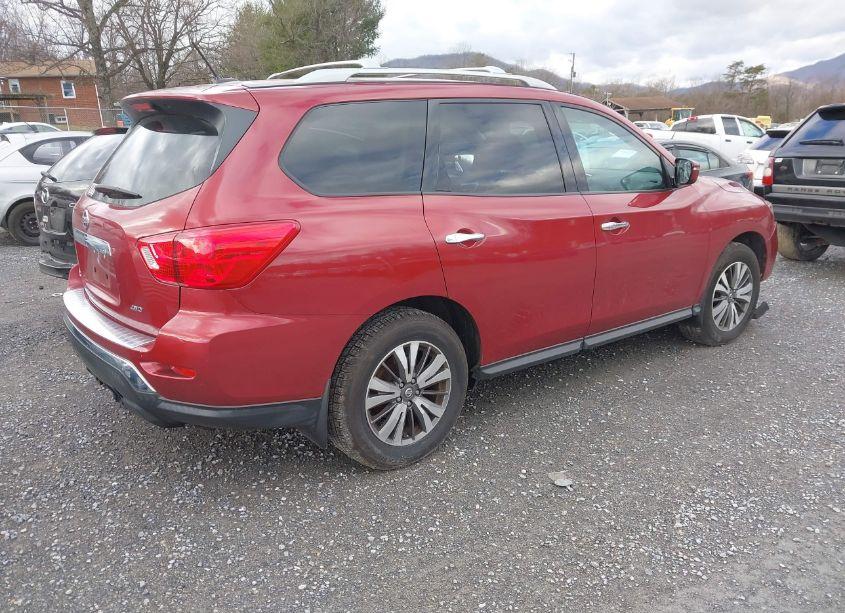 Photo 4 of 2017 Nissan Pathfinder S (VIN 5N1DR2MM3HC619990)