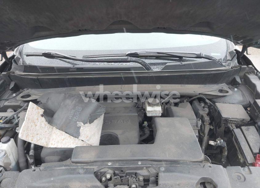 Photo 10 of 2017 Nissan Pathfinder SV (VIN 5N1DR2MM3HC628253)