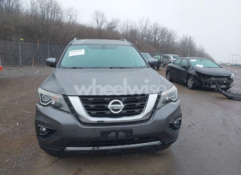Photo 12 of 2017 Nissan Pathfinder SV (VIN 5N1DR2MM3HC628253)