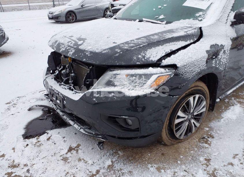 Photo 6 of 2017 Nissan Pathfinder SL (VIN 5N1DR2MM3HC659843)