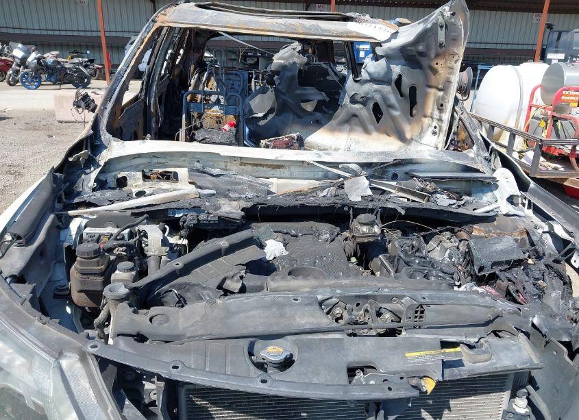 Photo 10 of 2017 Nissan Pathfinder PLATINUM (VIN 5N1DR2MM3HC670146)