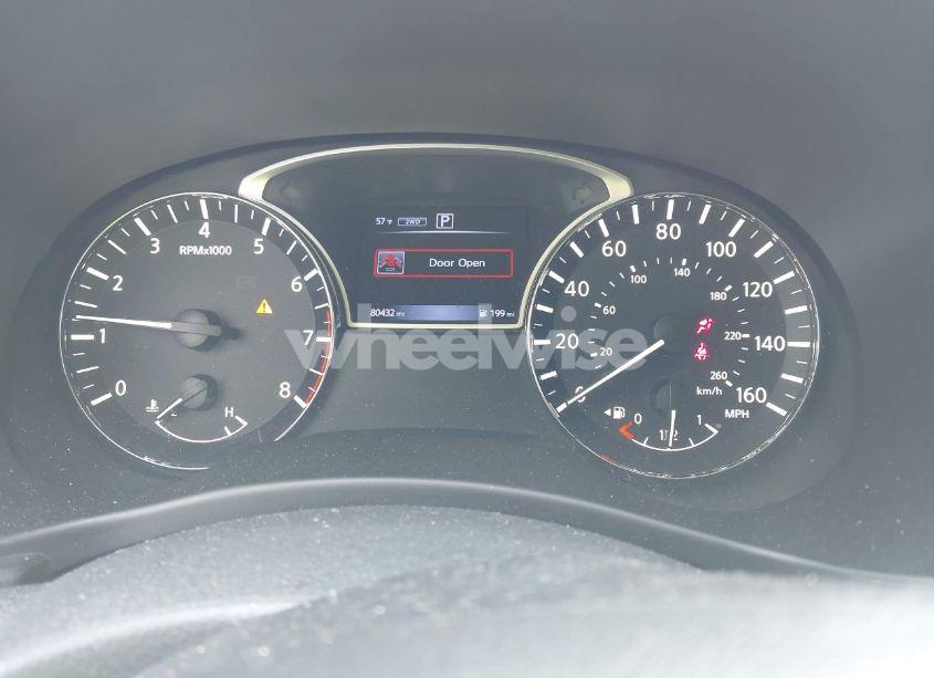 Photo 7 of 2017 Nissan Pathfinder S (VIN 5N1DR2MM3HC682829)