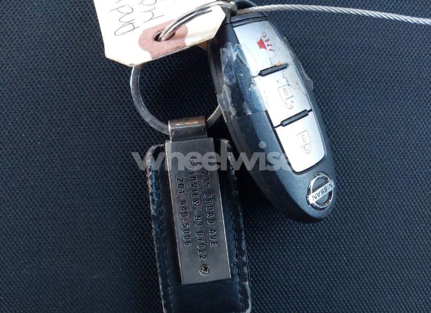 Photo 11 of 2017 Nissan Pathfinder S (VIN 5N1DR2MM3HC695449)