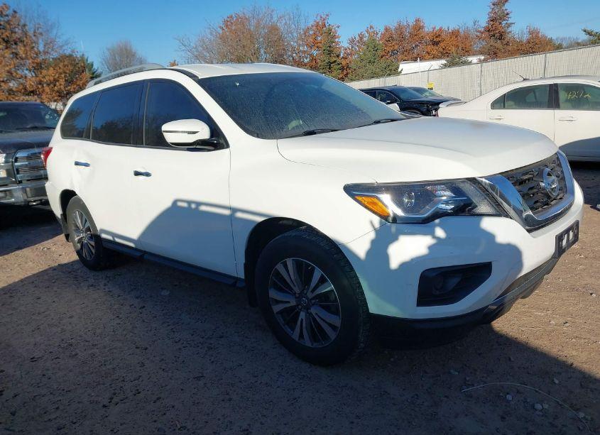 2017 Nissan Pathfinder S (VIN 5N1DR2MM3HC696391) main photo