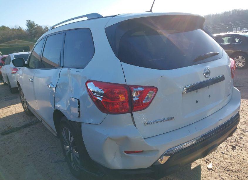 Photo 3 of 2017 Nissan Pathfinder S (VIN 5N1DR2MM3HC696391)