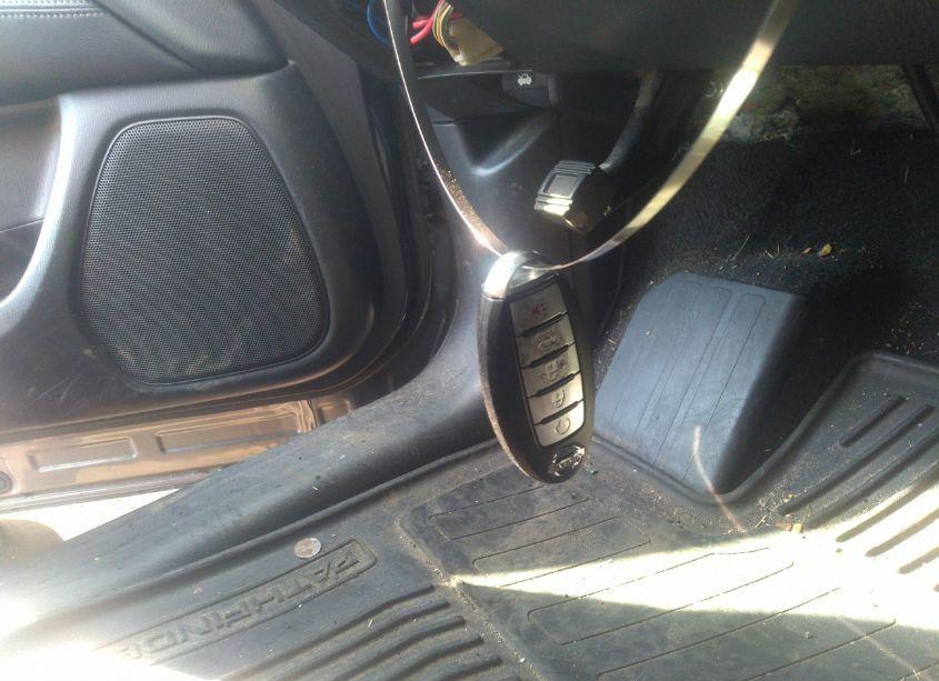 Photo 11 of 2018 Nissan Pathfinder S (VIN 5N1DR2MM3JC614892)