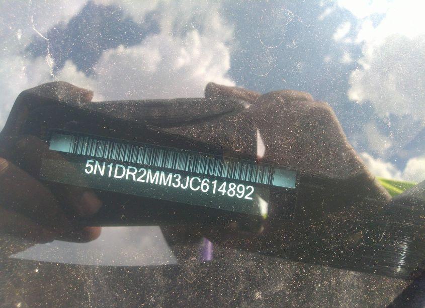 Photo 9 of 2018 Nissan Pathfinder S (VIN 5N1DR2MM3JC614892)