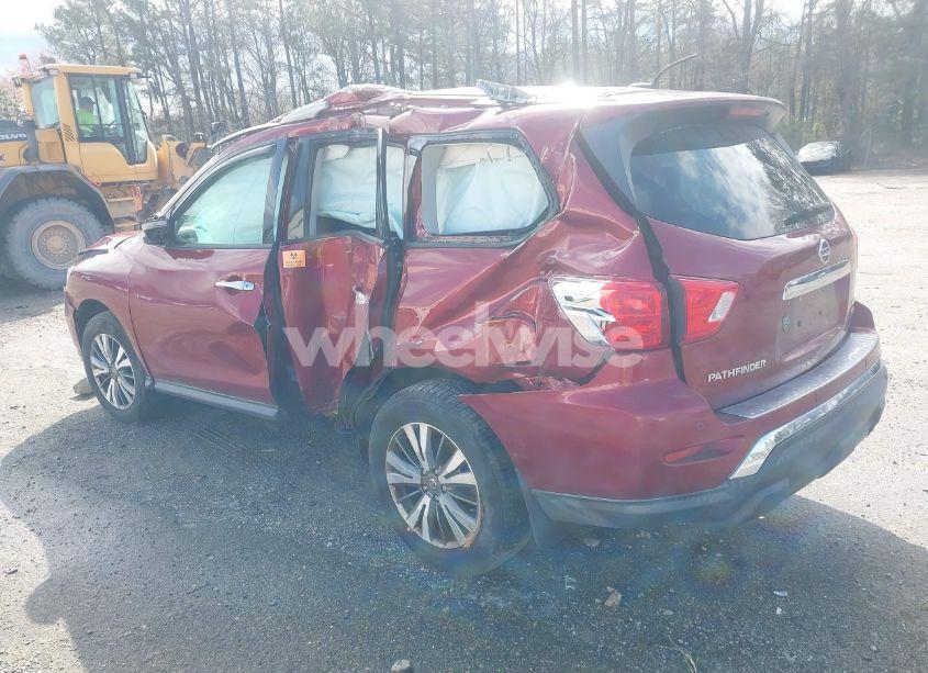 Photo 3 of 2018 Nissan Pathfinder SV (VIN 5N1DR2MM3JC650758)