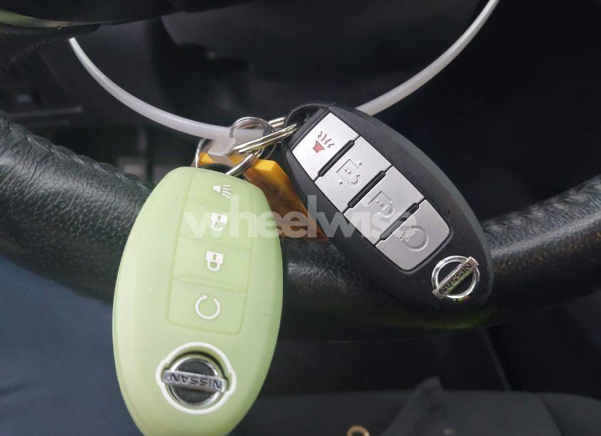 Photo 11 of 2018 Nissan Pathfinder SV (VIN 5N1DR2MM3JC663963)