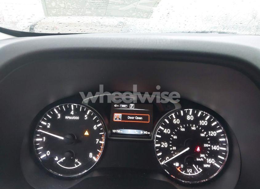 Photo 7 of 2018 Nissan Pathfinder SV (VIN 5N1DR2MM3JC663963)