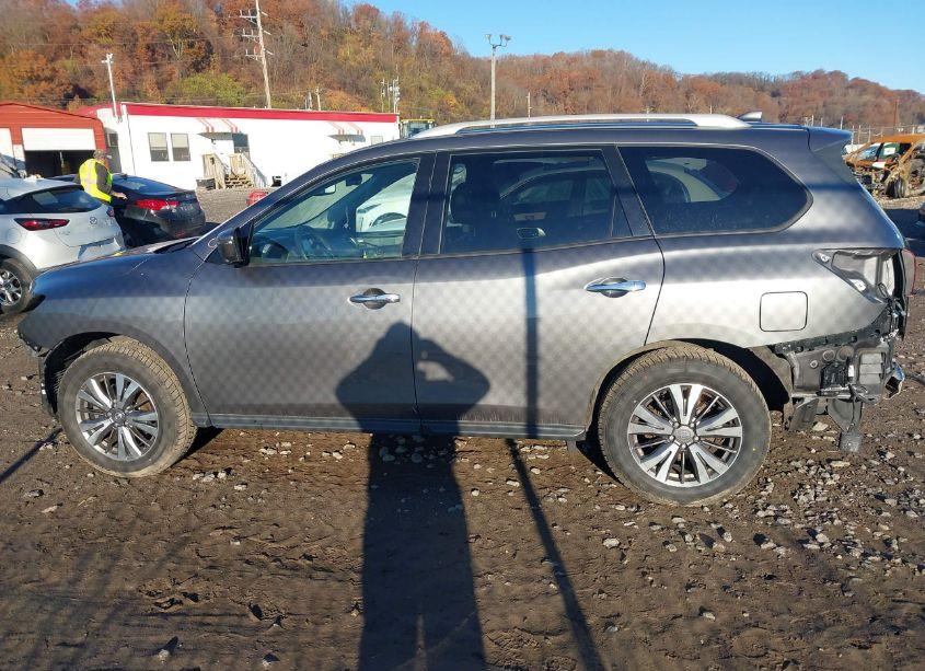 Photo 15 of 2019 Nissan Pathfinder SL (VIN 5N1DR2MM3KC614098)