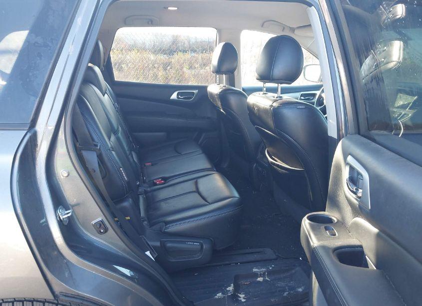 Photo 8 of 2019 Nissan Pathfinder SL (VIN 5N1DR2MM3KC614098)