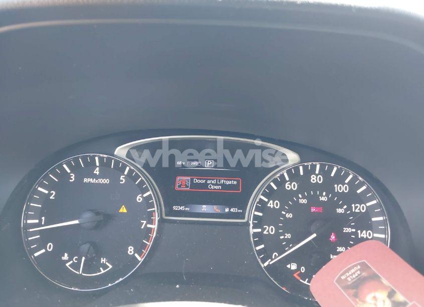 Photo 7 of 2019 Nissan Pathfinder SV (VIN 5N1DR2MM3KC623917)