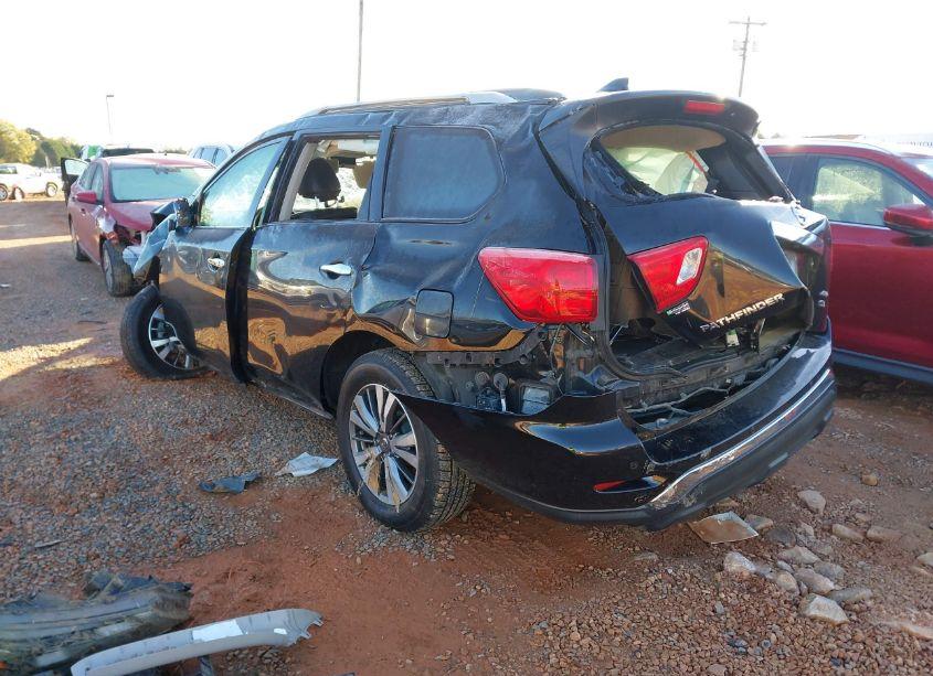 Photo 3 of 2019 Nissan Pathfinder SL (VIN 5N1DR2MM3KC644198)