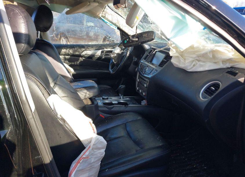 Photo 5 of 2019 Nissan Pathfinder SL (VIN 5N1DR2MM3KC644198)