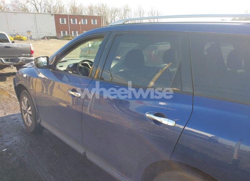 Photo 15 of 2019 Nissan Pathfinder S (VIN 5N1DR2MM3KC648851)
