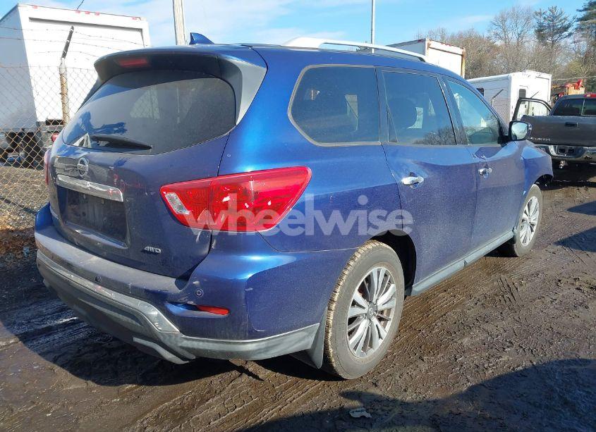 Photo 4 of 2019 Nissan Pathfinder S (VIN 5N1DR2MM3KC648851)