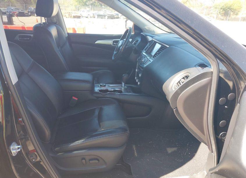 Photo 5 of 2017 Nissan Pathfinder SL (VIN 5N1DR2MM4HC609808)