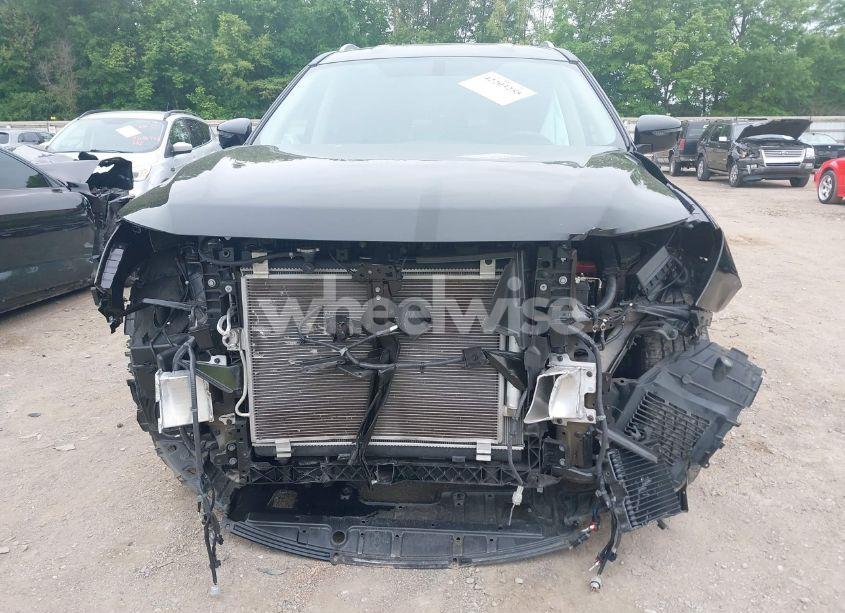 Photo 13 of 2017 Nissan Pathfinder SV (VIN 5N1DR2MM4HC611235)