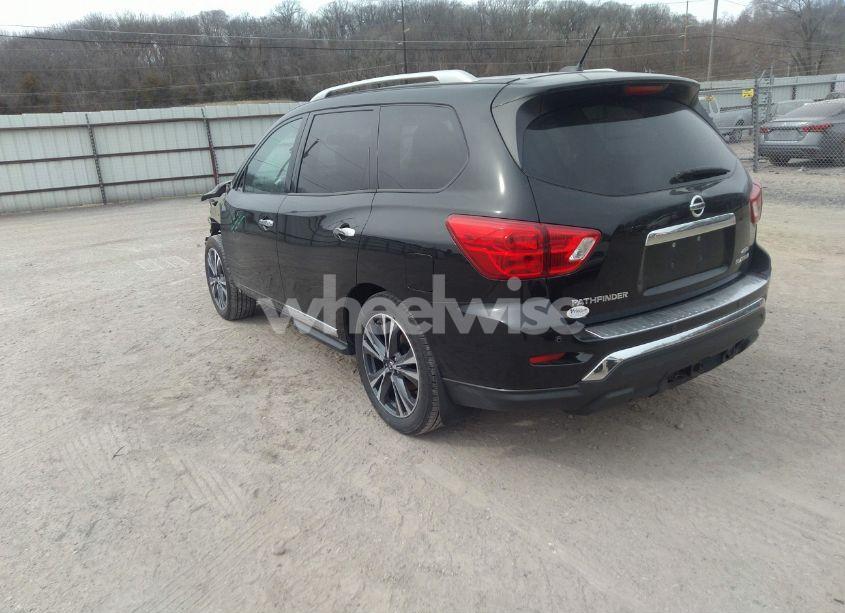 Photo 3 of 2017 Nissan Pathfinder PLATINUM (VIN 5N1DR2MM4HC613468)