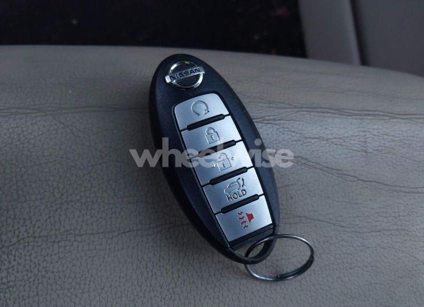 Photo 11 of 2017 Nissan Pathfinder SL (VIN 5N1DR2MM4HC630884)